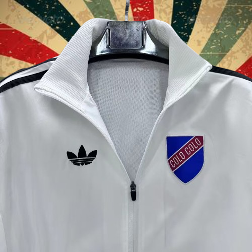 Colo Colo. Cortaviento Centenario