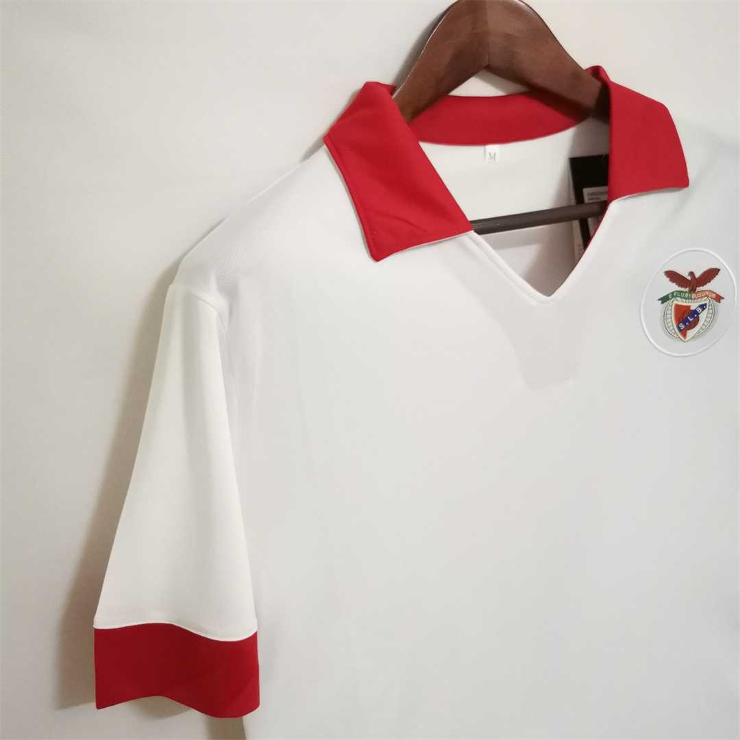 Benfica. Camiseta visitante 1961