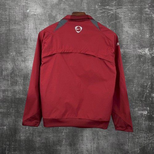 Arsenal. Cortaviento 2005-2006
