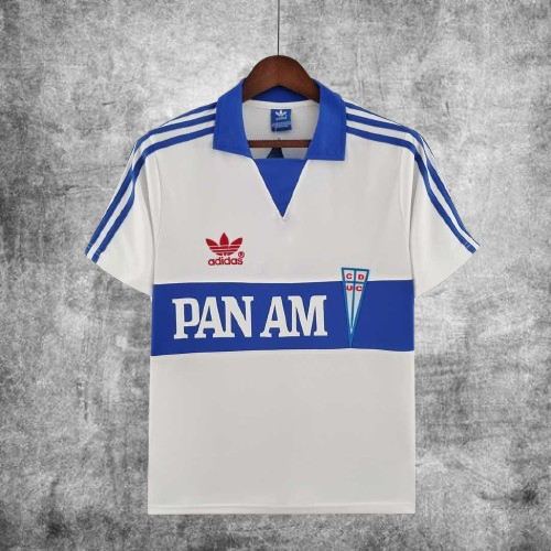 Universidad Católica. Camiseta local 1987