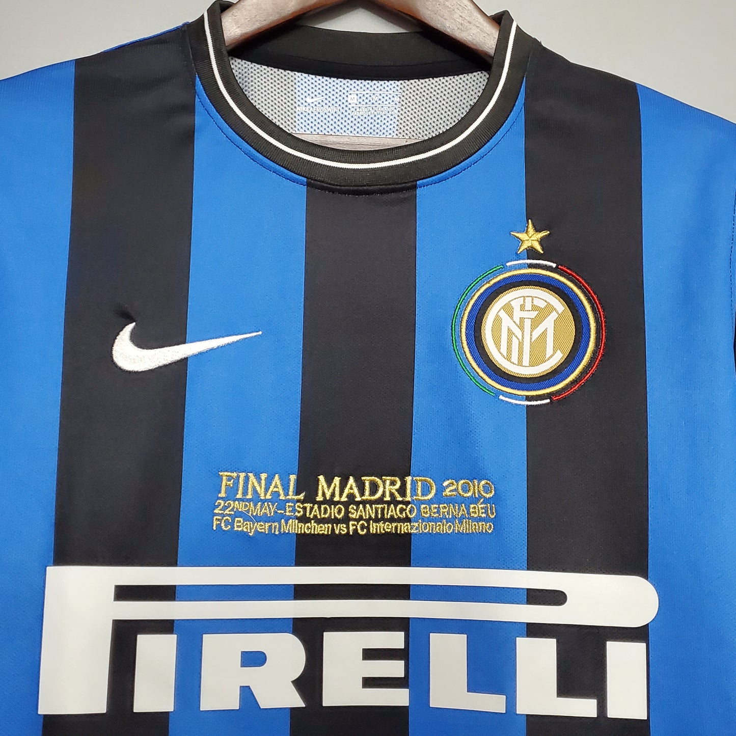 Inter de Milán. Camiseta local 2009-2010