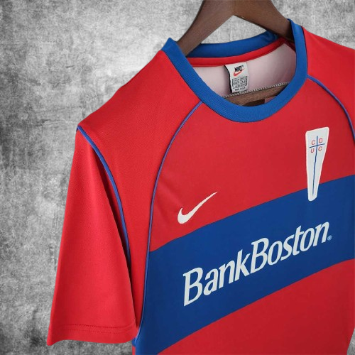 Universidad Católica. Camiseta visitante 2002