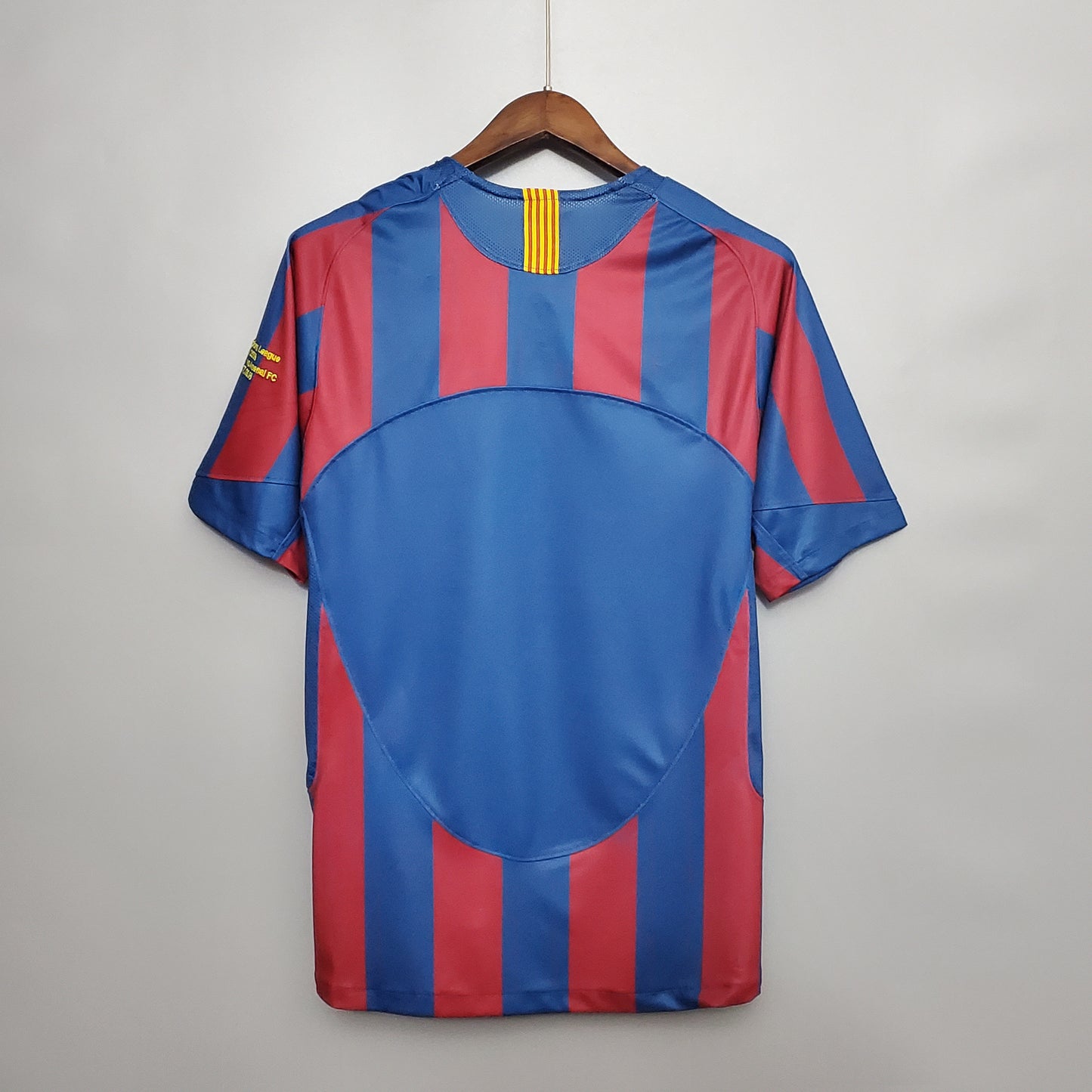 FC Barcelona. Camiseta local 2005-2006