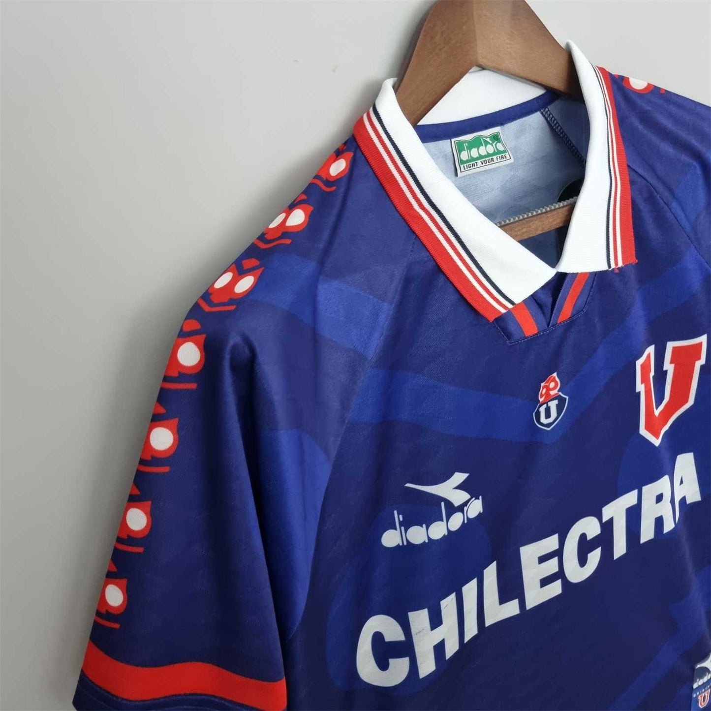 Universidad de Chile. Camiseta local 1996