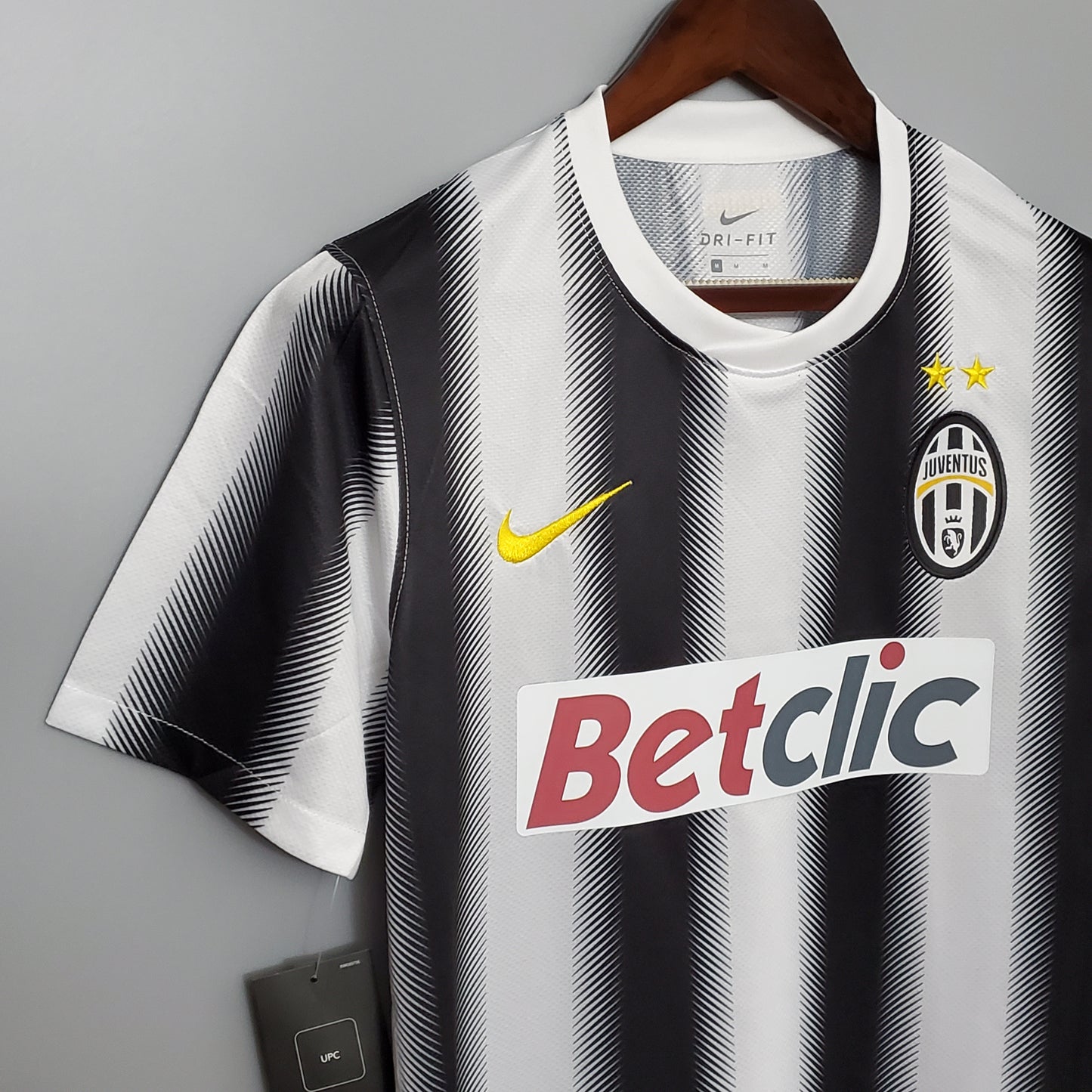 Juventus. Camiseta local 2010-2011