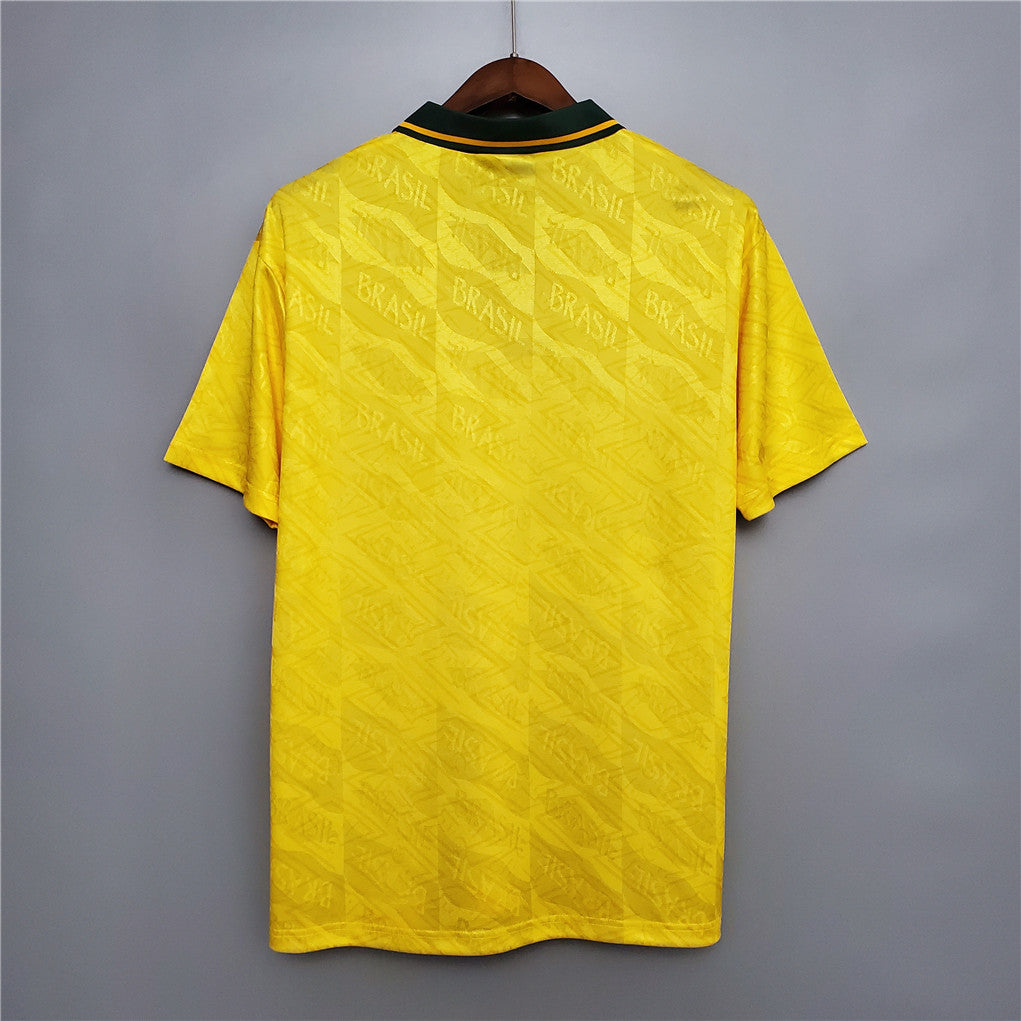 Selección Brasil. Camiseta local 1991-1993