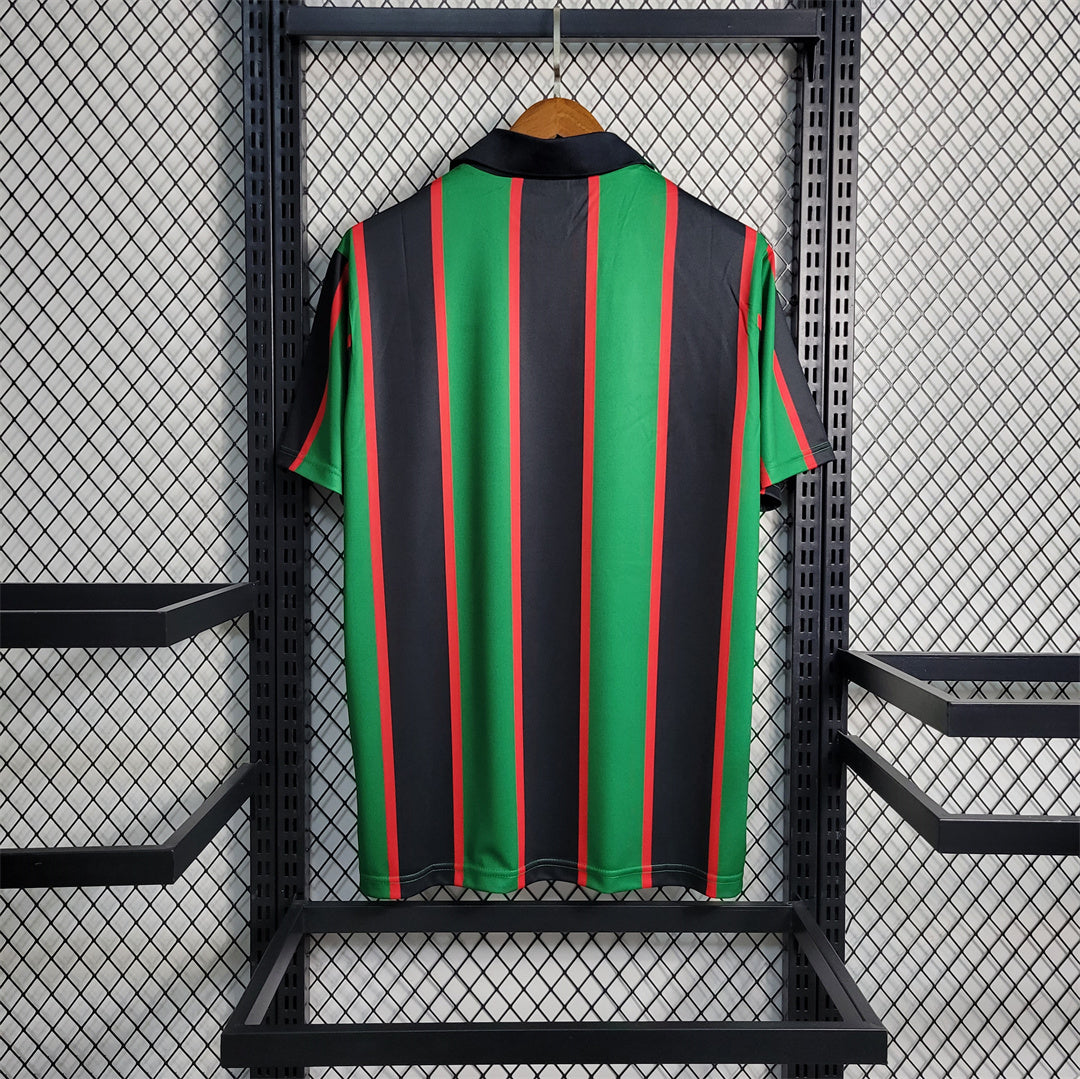 Aston Villa. Camiseta visitante 1993-1995