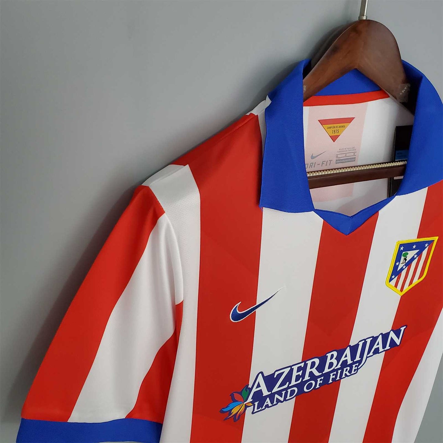 Atlético de Madrid. Camiseta local 2014-2015
