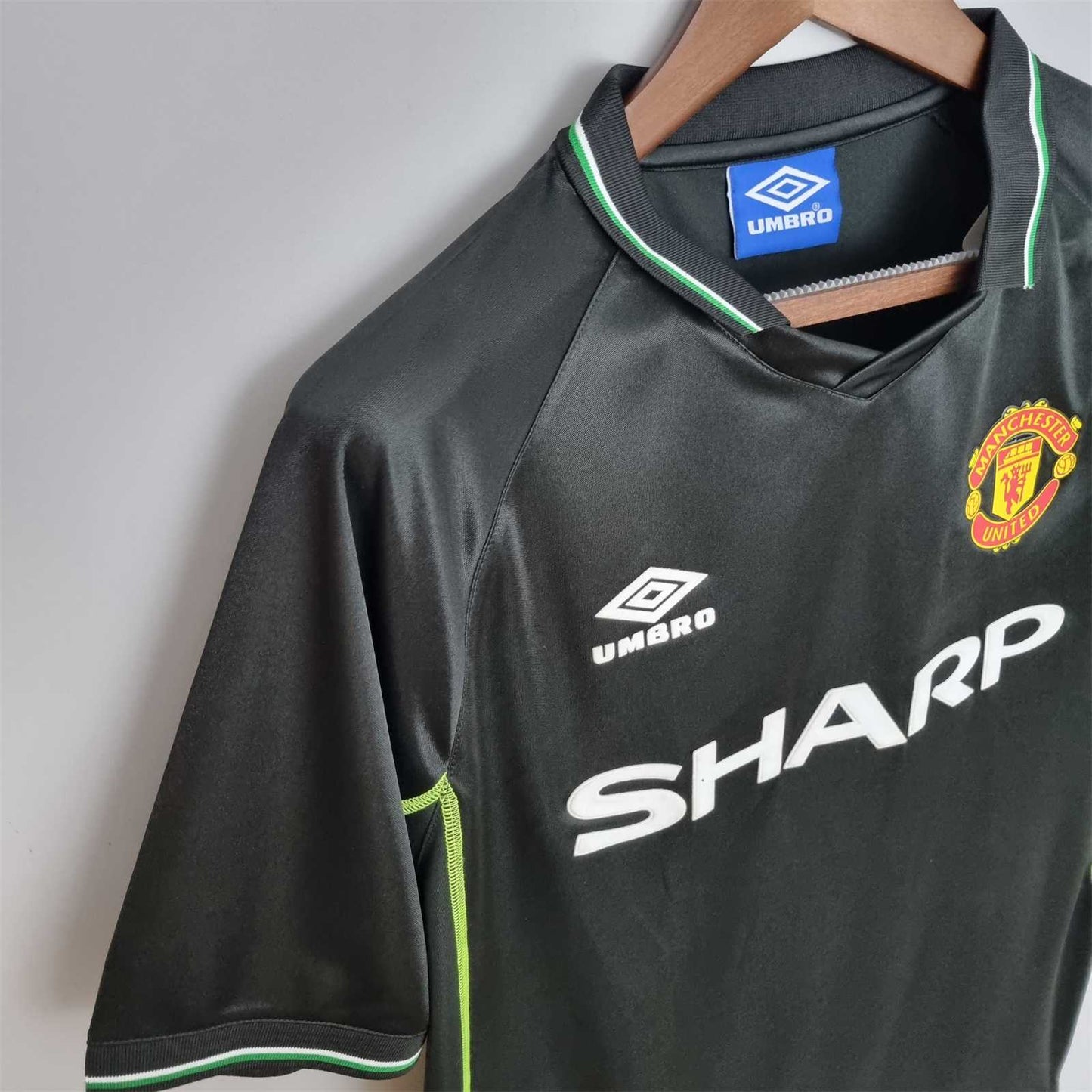 Manchester United. Tercera camiseta 1998-1999