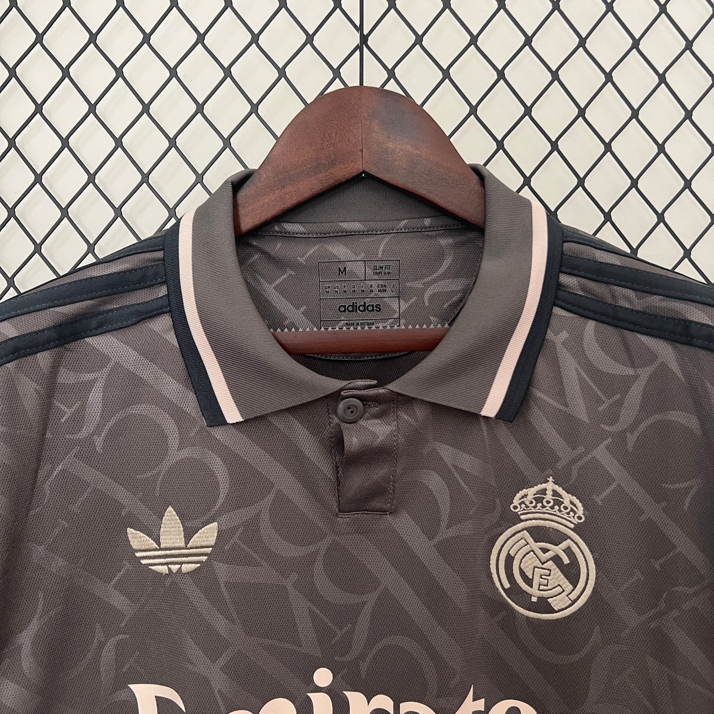 Real Madrid. Tercera camiseta 2024-2025