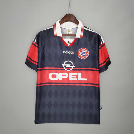 Bayern Munich. Camiseta local 1997-1999