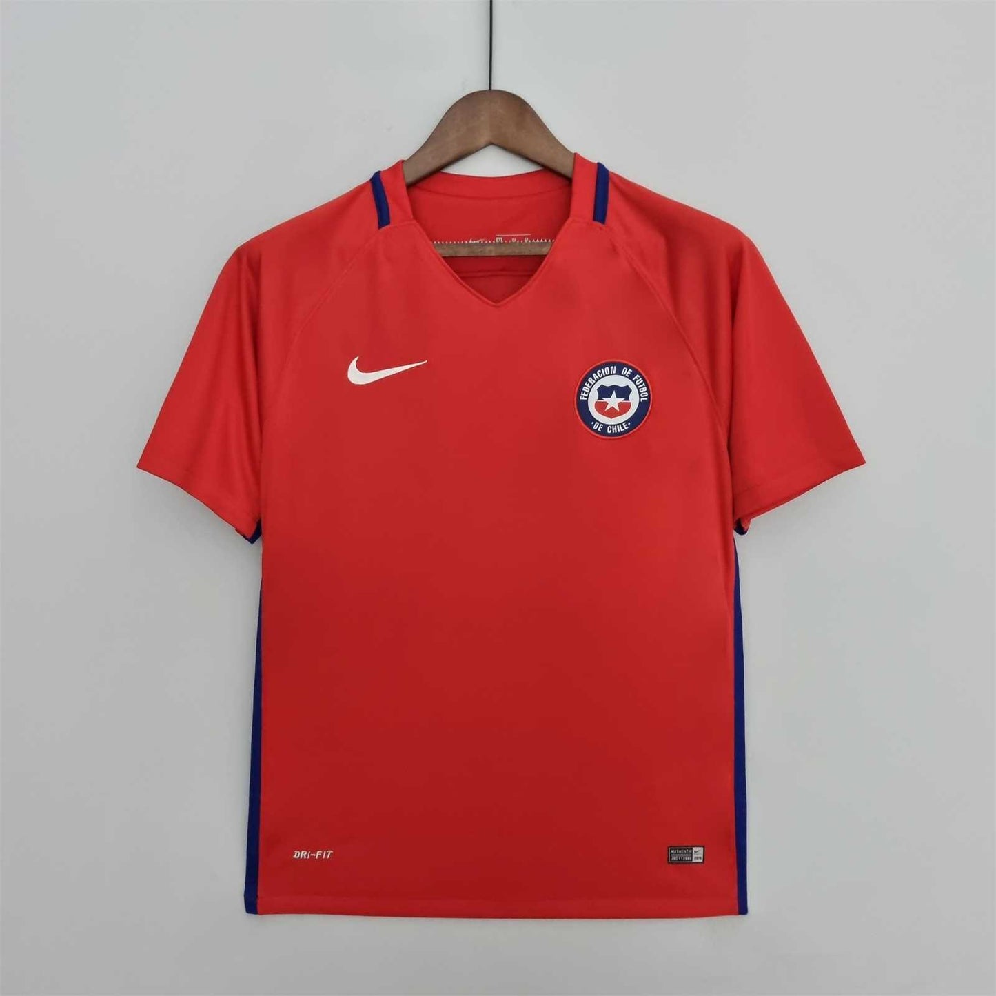 Selección de Chile. Camiseta local 2016-2017