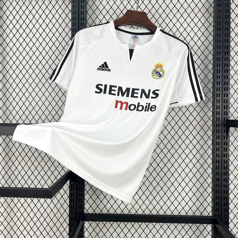 Real Madrid. Camiseta local 20003-2004