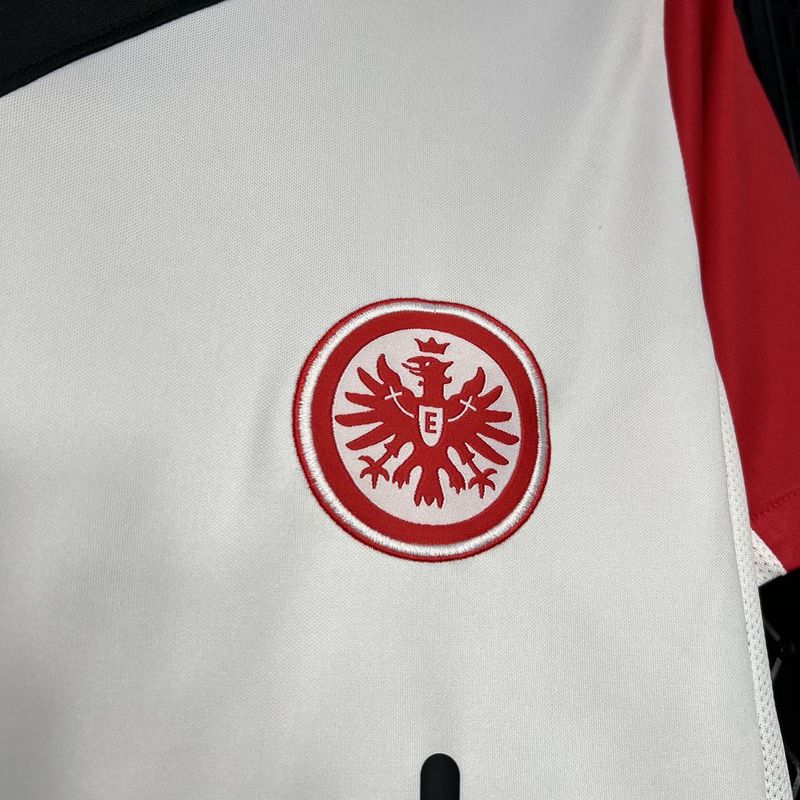 Frankfurt. Camiseta local 2024-2025