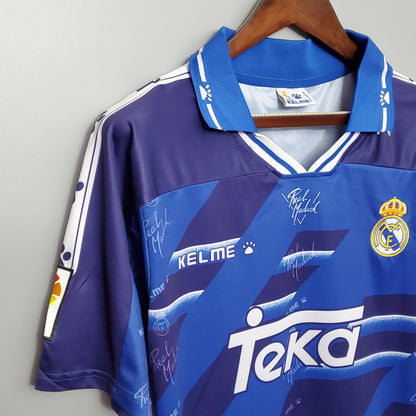 Real Madrid. Camiseta visitante 1994-1996