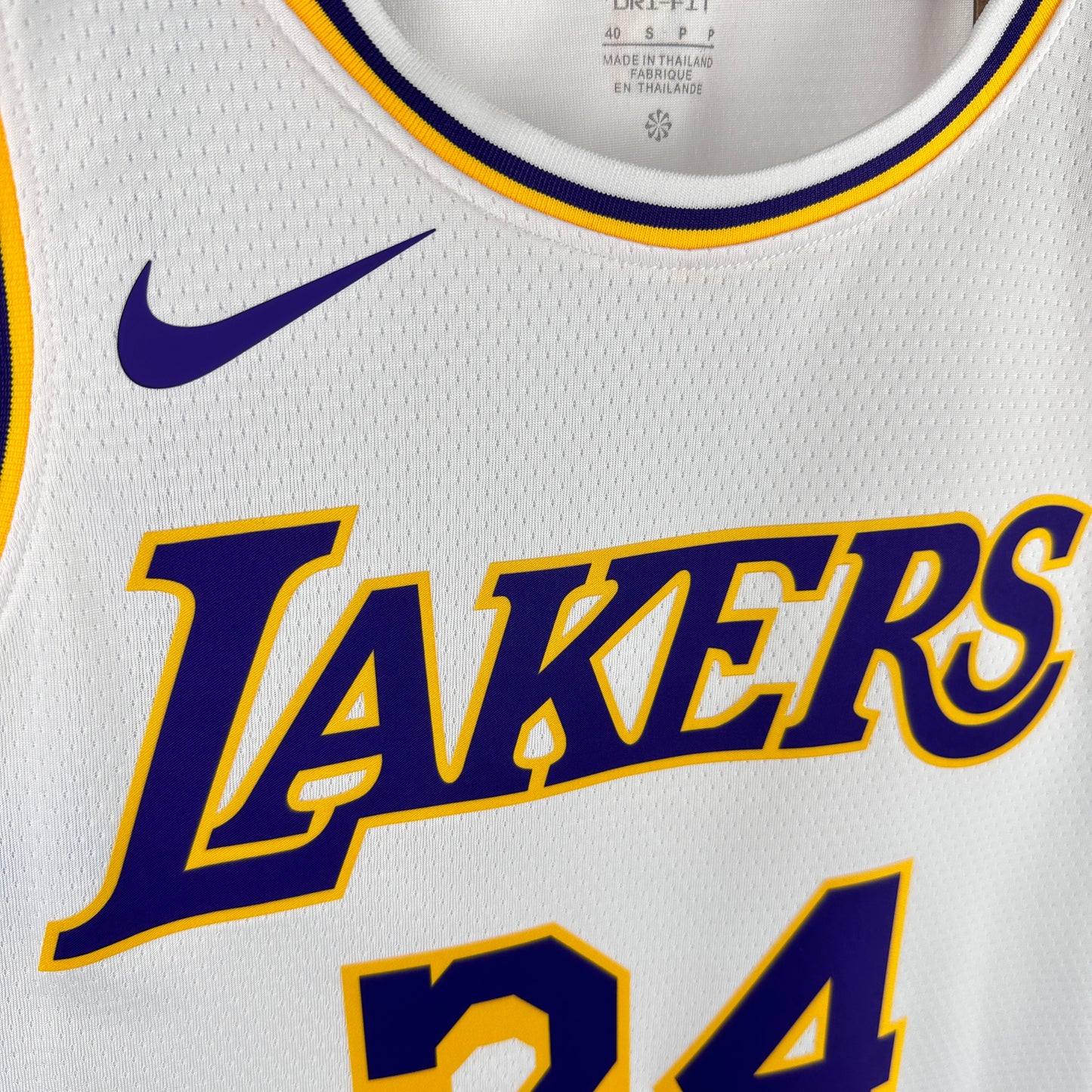Los Ángeles Lakers. Association Edition