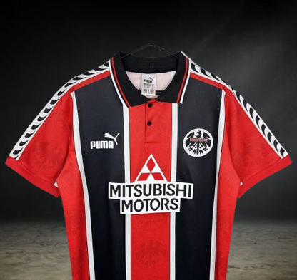 Frankfurt. Camiseta local 1996-1997