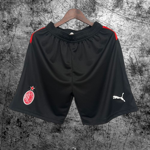AC Milán. Short local 2025-2026
