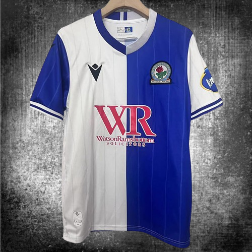 Blackburn Rovers. Camiseta local 2025-2026