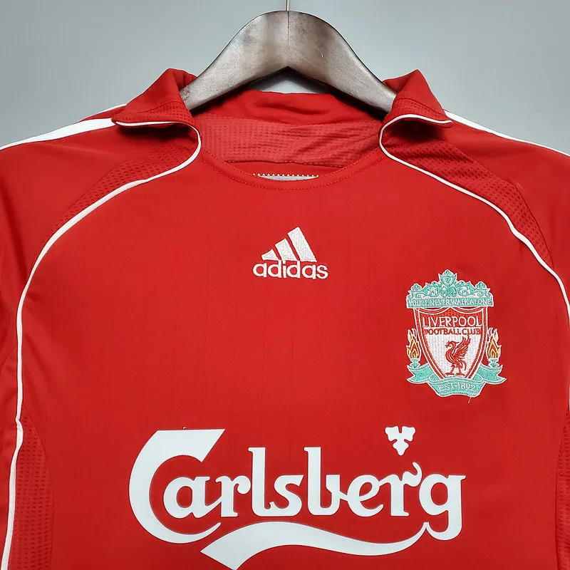 Liverpool. Camiseta local 2006-2007