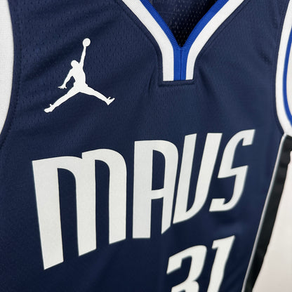 Dallas Mavericks. Statement Edition