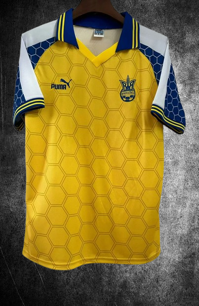 Selección de Ucrania. Camiseta local 1998