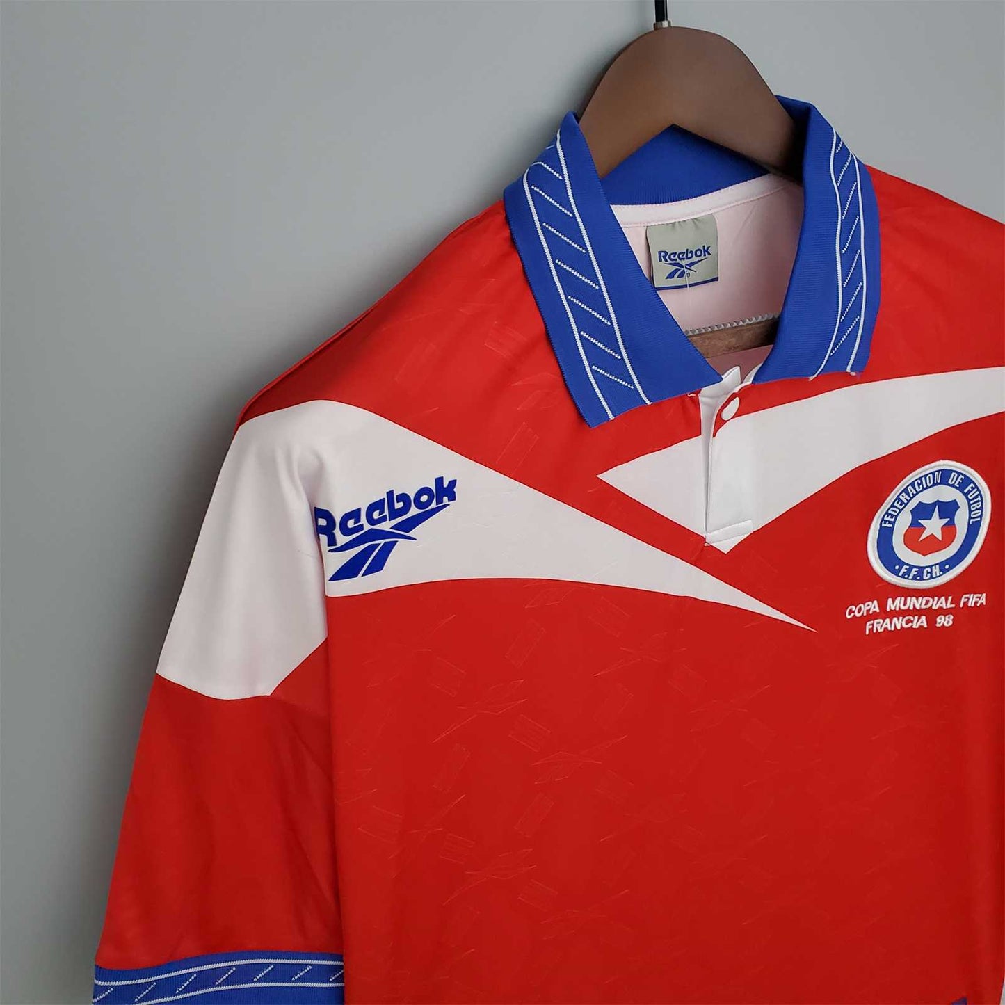 Selección de Chile. Camiseta local 1998