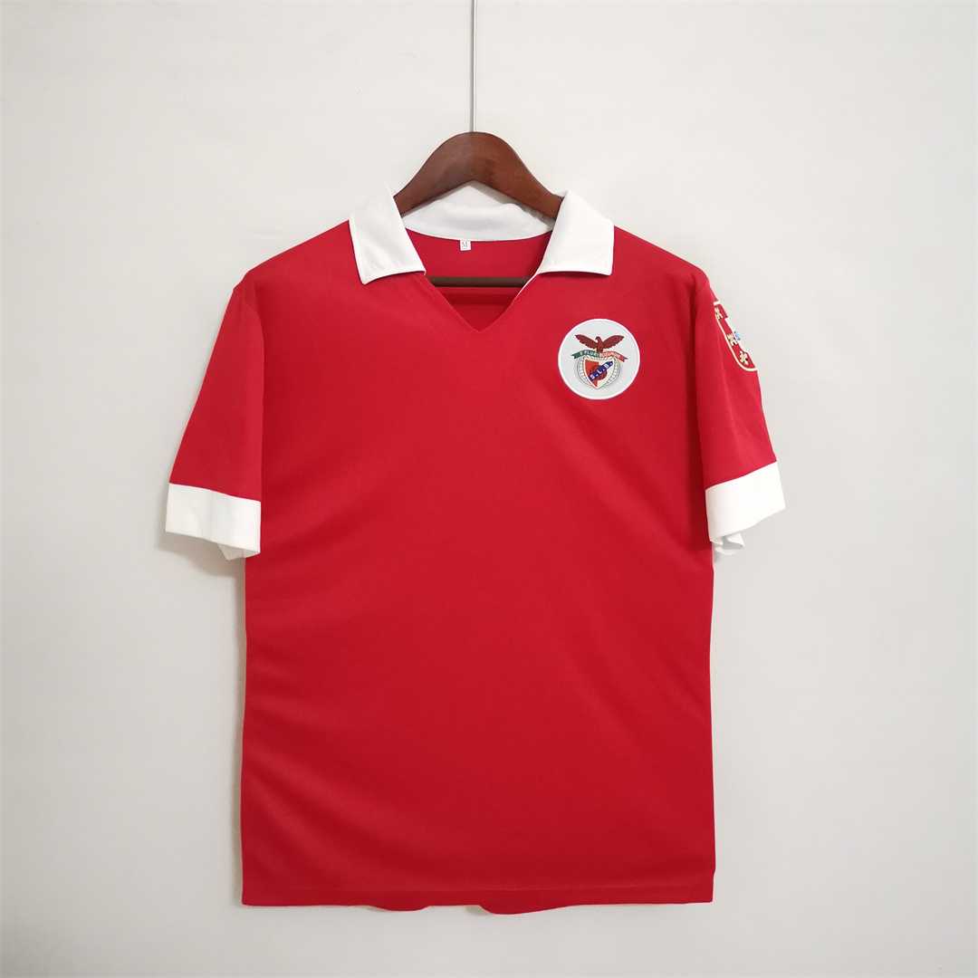 Benfica. Camiseta local 1961