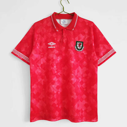 Selección de Gales. Camiseta local 1990-1992