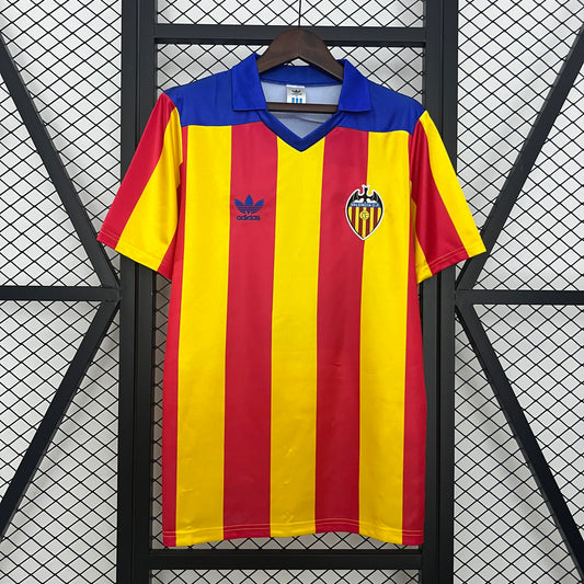 Valencia. Camiseta visitante 1980-1981