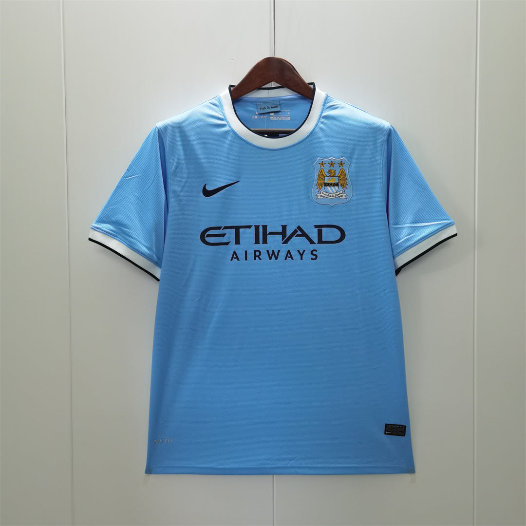 Manchester City. Camiseta local 2013-2014