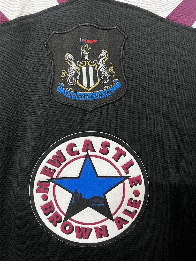 Newcastle United. Camiseta Retro 1996-1997