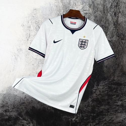 Selección de Inglaterra. Camiseta local 2026