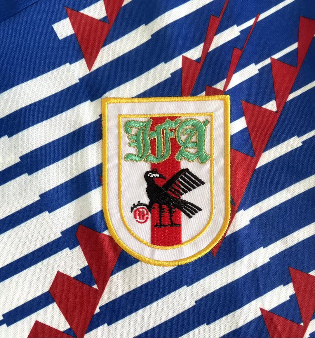 Selección de Japón. Camiseta local 1992-1993