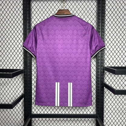 Valladolid. Camiseta local 2024-2025