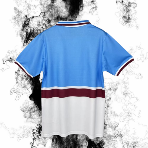 Aston Villa. Camiseta visitante 1997-1998