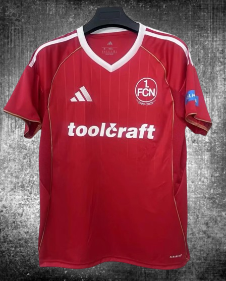 FC Nürnberg. Tercera camiseta 2025-2026