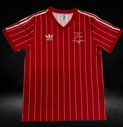 Aberdeen. Camiseta local 1982-1983