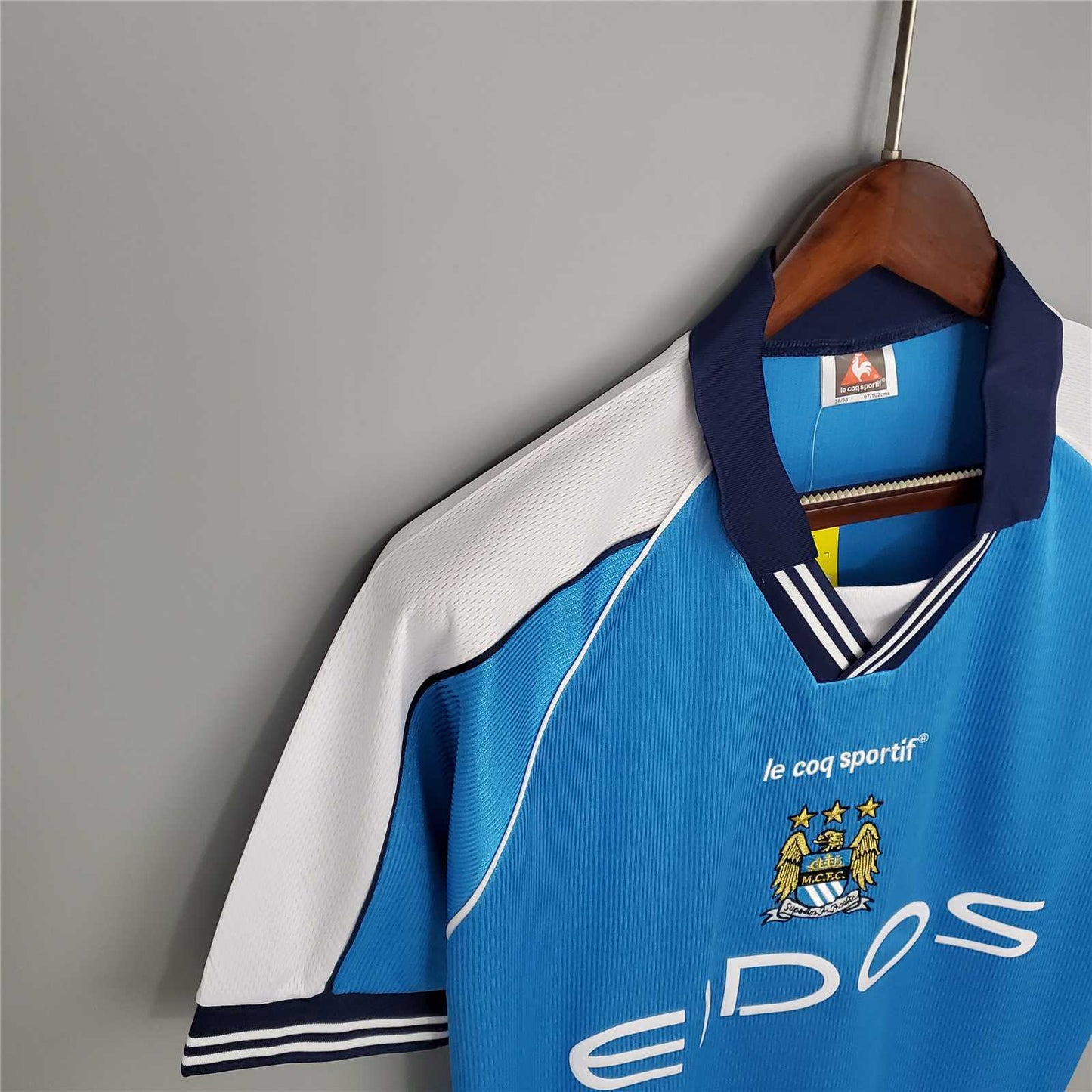 Manchester City. Camiseta local 1999-2001