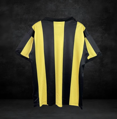Peñarol. Camiseta local 1982