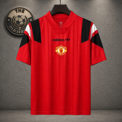 Manchester United. Línea EQT 2026