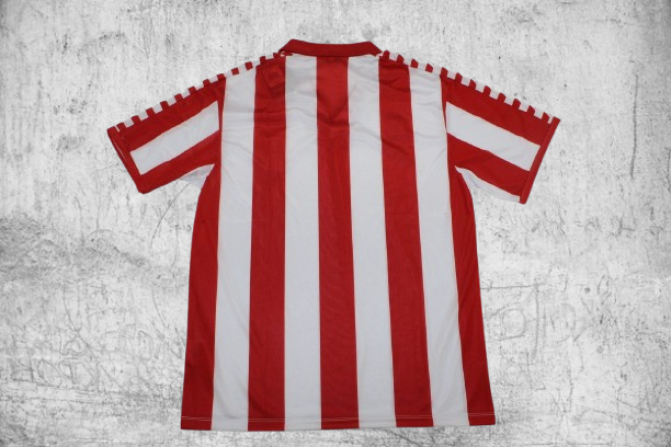 Atlético de Madrid. Camiseta local 1982-1983