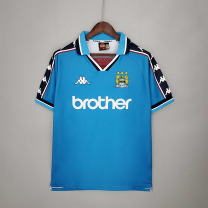 Manchester City. Camiseta local 1997-1999