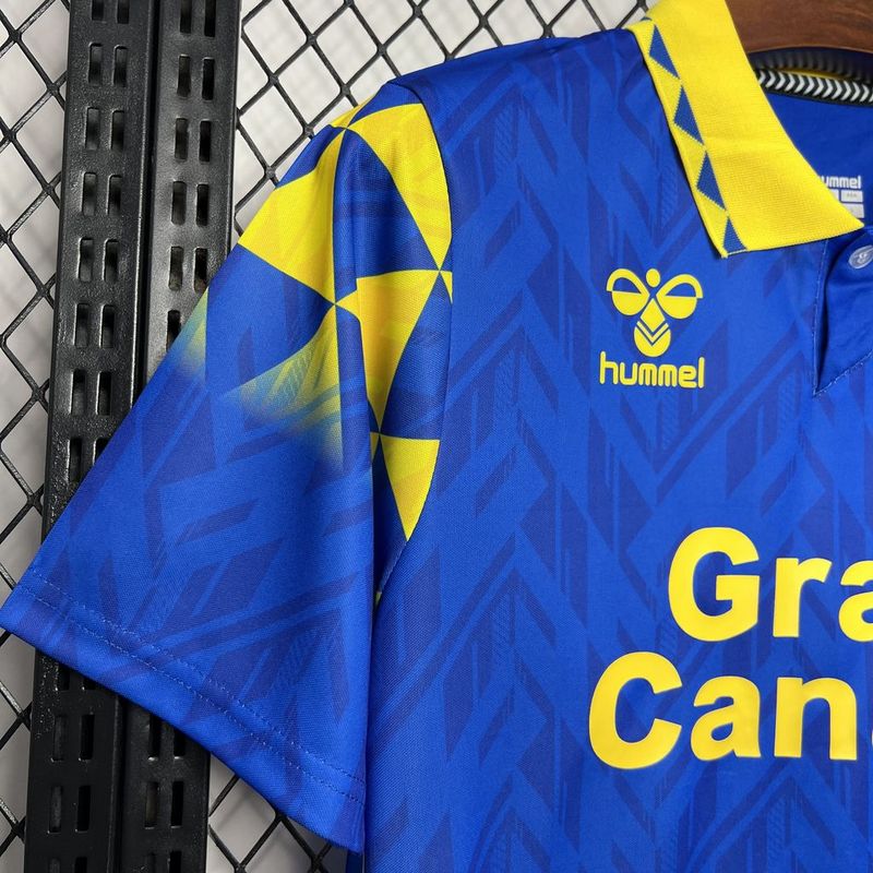 Las Palmas. Camiseta visitante 2024-2025