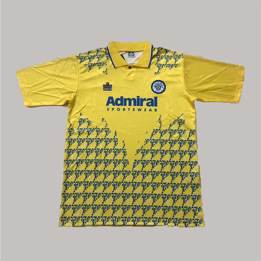 Leeds United. Camiseta visitante 1992-1993