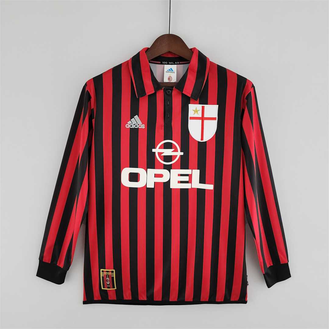 AC Milán. Camiseta local 1999-2000