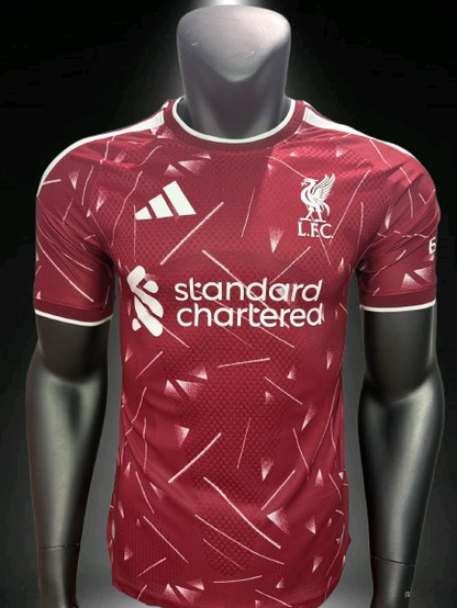 Liverpool. Camiseta local Versión Jugador 2026-2027