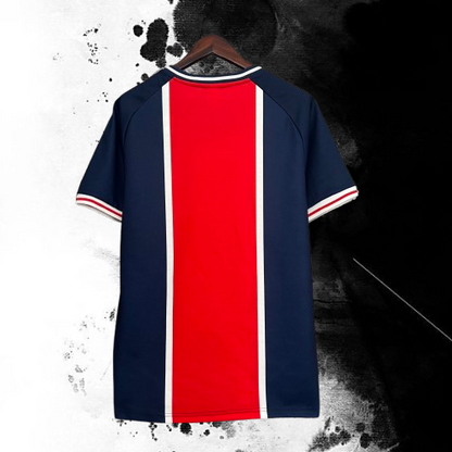 PSG. Camiseta local 1974