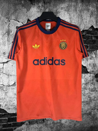 Originals. Polera 2026