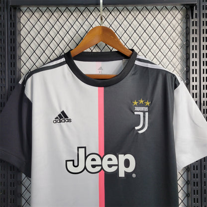 Juventus. Camiseta local 2019-2020